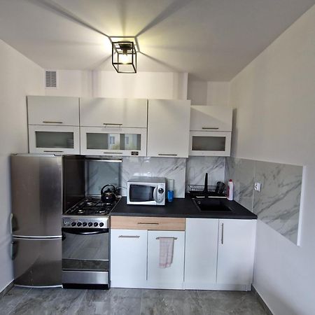 Centrum Apartament Конин Экстерьер фото